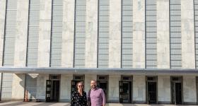 Robin Delaloye and David Lippert in front of the United Nations Headquarters in NYC